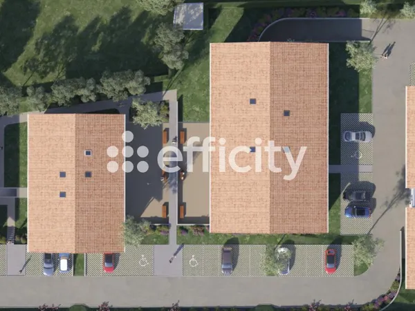 Terrain 2400 m²