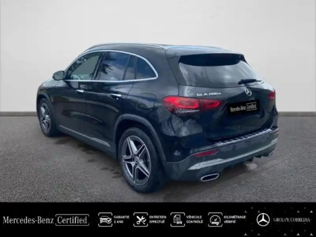 Mercedes Gla 200 d 150ch amg line 8g-dct — photo 3