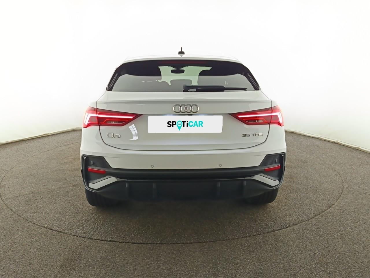Audi Q3 sportback 35 tfsi 150 ch s tronic 7 s edition — photo 5