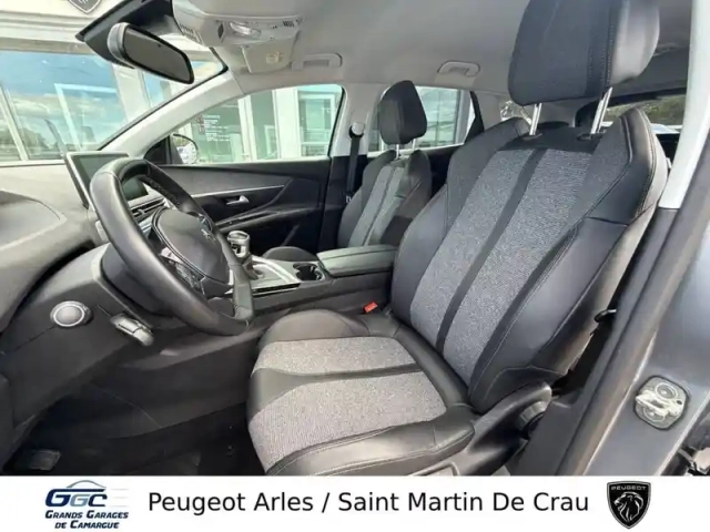 Peugeot 3008 puretech 130ch s&amp;s bvm6 — photo 9
