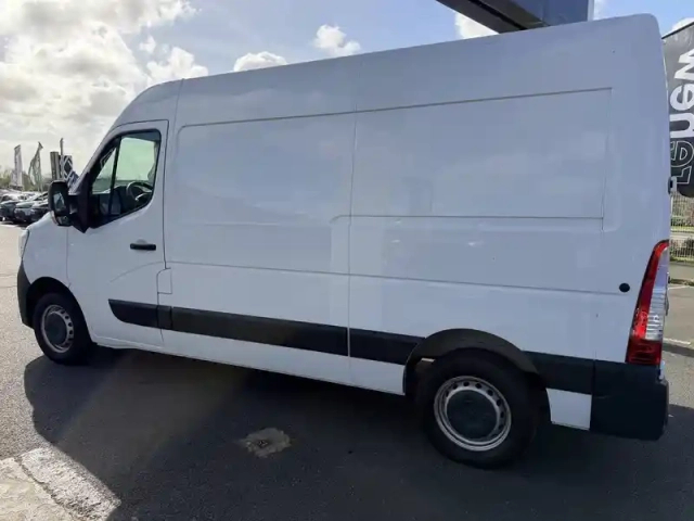 Renault Master fgn trac f3500 l2h2 blue dci 135 — photo 2