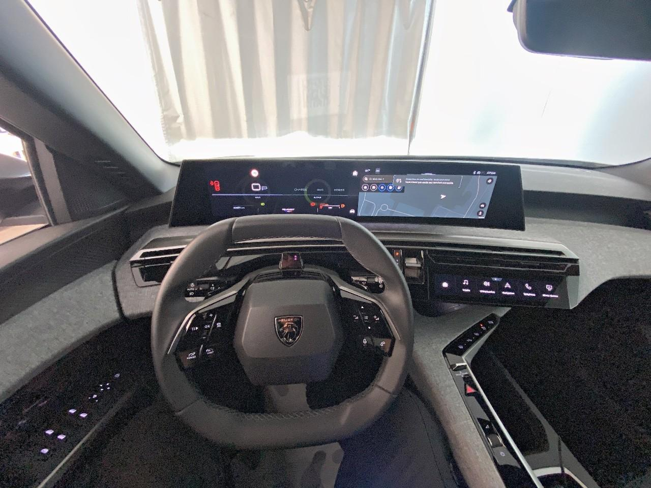 Peugeot 5008 hybrid 145 ch e-dcs6 allure — photo 12