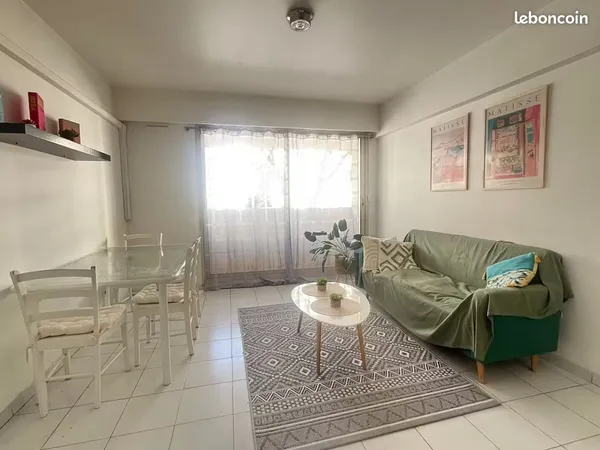 2 Pièces Juan-les-pins centre/Antibes A partir de Janvier