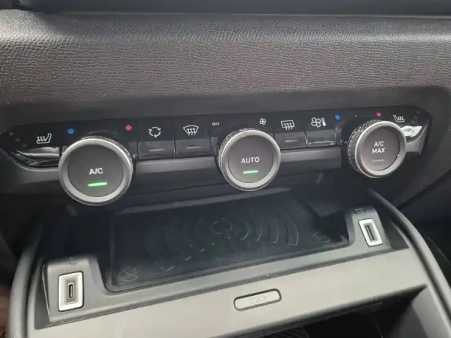 Citroën C4 puretech 130 s&amp;s bvm6 — photo 30