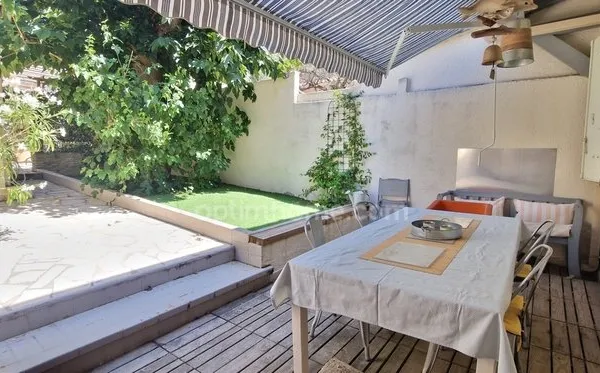 Beaucoup de cachet pavillon T4+Studio!