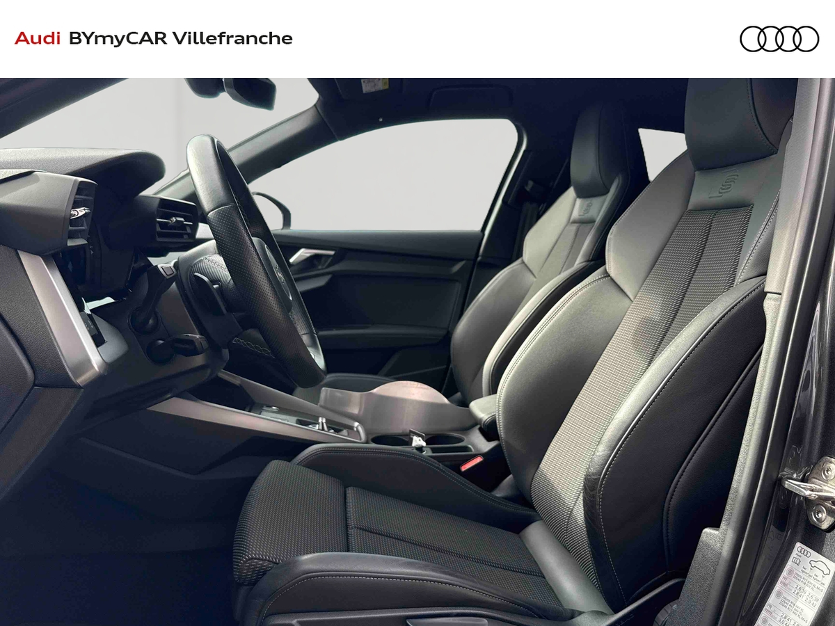 Audi A3 Sportback 40 TFSIe 204 S tronic 6 — photo 11
