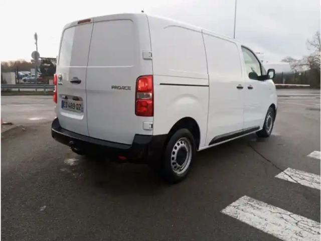 Toyota Proace medium 120 d-4d business 2.0 122 ch bm 6 vitesses — photo 50