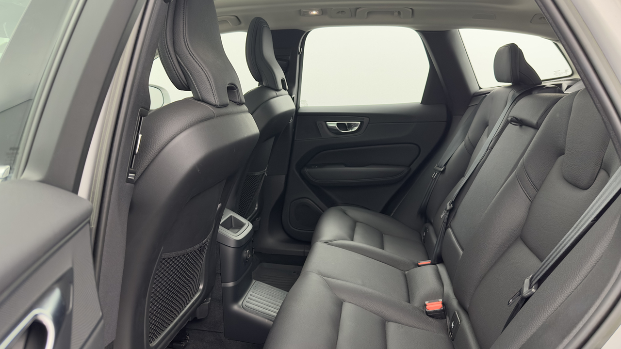 Volvo XC60 T6 Recharge AWD 253 ch + 145 ch Geartronic 8 — photo 14