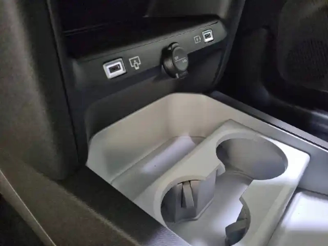 Citroën C5 Aircross hybride 145 ch e-dcs6 — photo 27