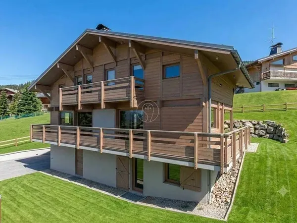 Chalet 6 pièces 198 m²