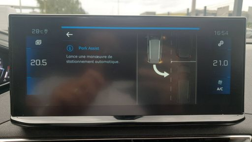 Peugeot 5008 2.0 BlueHdi 180 EAT8 - Gt Pack – 2022 – 126077 km – Diesel – Boîte Automatique — photo 48