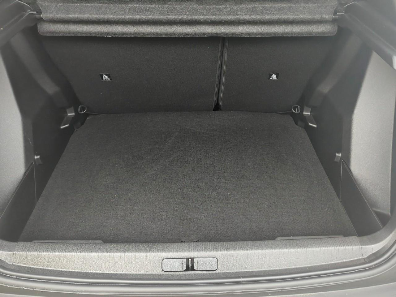 Peugeot 2008 hybrid 145 ch e-dcs6 allure — photo 6