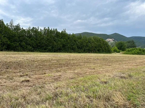 Terrain 400 m²