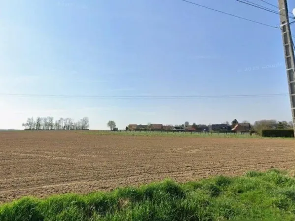 Terrain 2547 m²