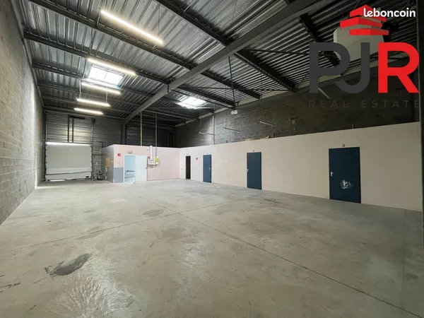 Local 240 m² Fléville-devant-Nancy