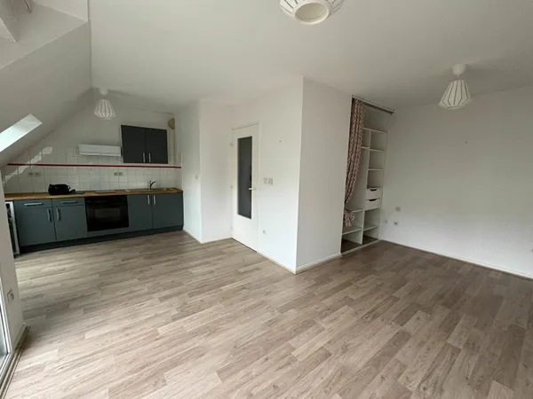Location studio - place des Lices - résidence de service sénior type pension de famille