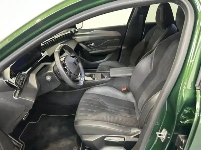 Peugeot 308 1.2 130 gt eat8 / gps / caméra — photo 9