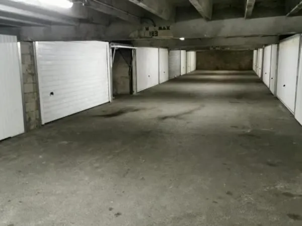 Parking 22 m² Fontenay Sous Bois