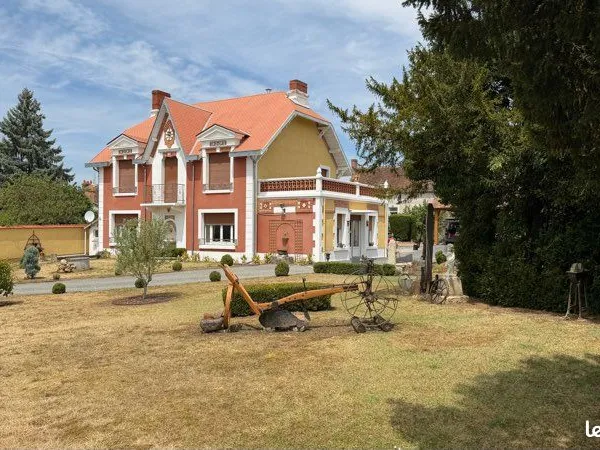 Maison de caractère 180 m2, terrain arboré