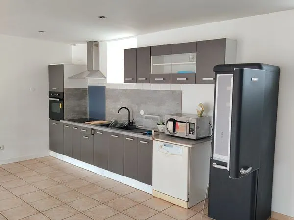 Location de chambres dans grande maison centre ville