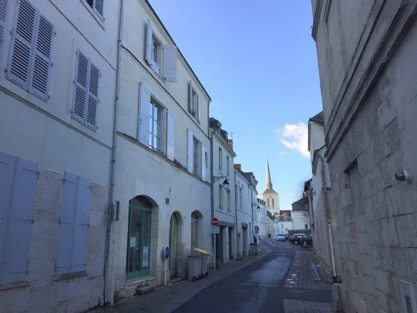 SAUMUR, proche centre ville