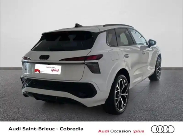 Audi Q3 1.5 e-hybrid 272ch s line s tronic 6 — photo 4