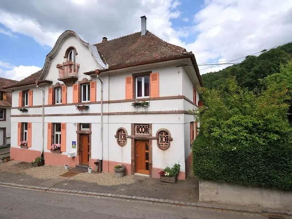 Maison 2 pièces 397 m²