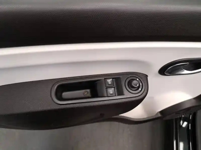 Renault Twingo iii sce 65 — photo 26