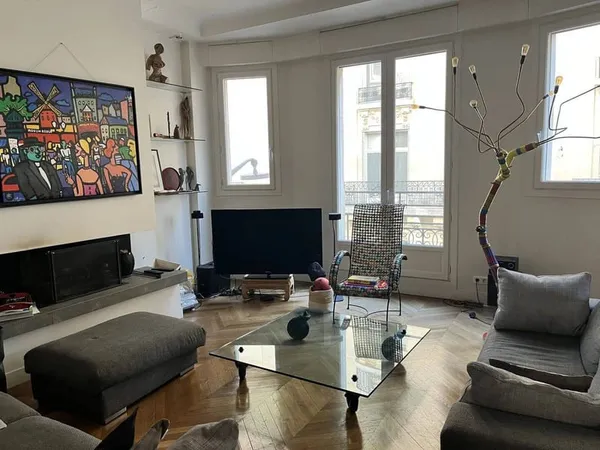 Appartement 6 pièces 148 m²
