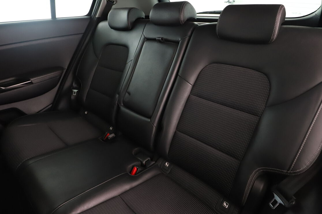 Kia Sportage 1.6 CRDi MHEV Design 2WD DCT7 — photo 13