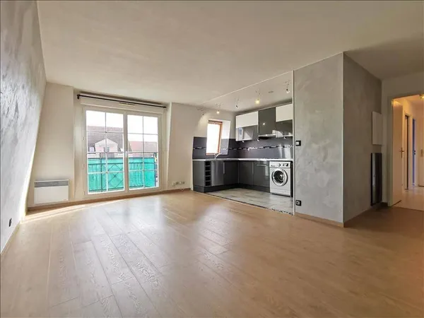 Appartement - 3ème étage - 60.02 m2 - 3 pièces - Non meublé