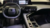 Peugeot 3008 1.2 Hybrid 136ch Allure e-DCS6 — photo 11