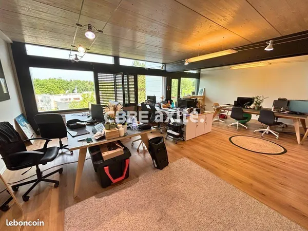 BUREAUX 150 m² ANNECY LE VIEUX