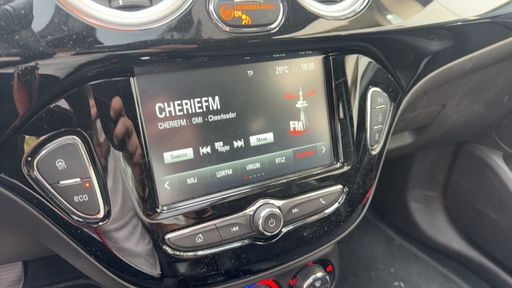 Opel Adam 1.0 Turbo 115 - Glam – 2018 – 83925 km – Essence – Boîte Manuelle — photo 9