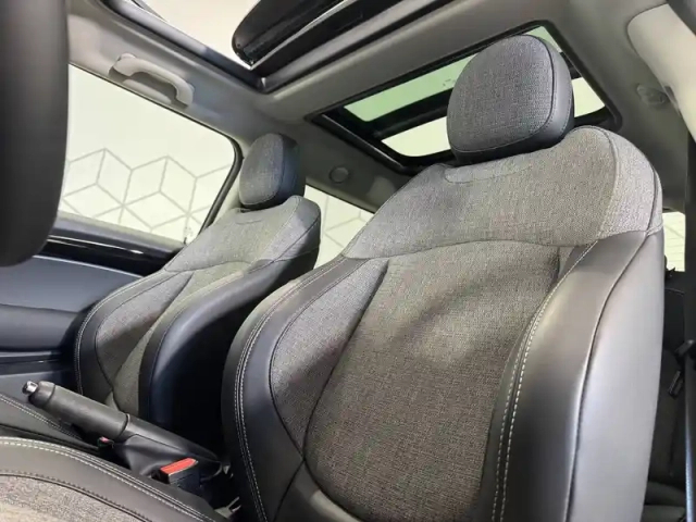 Mini Mini hatch 3 portes cooper 136 ch dkg7 — photo 23