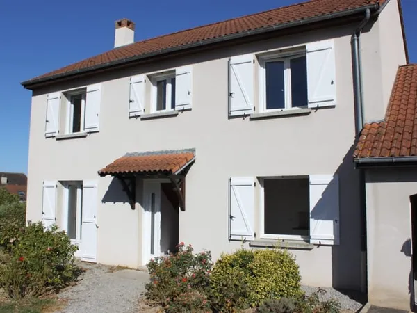 Maison à vendre 8 pièces MONTLUCON (03)