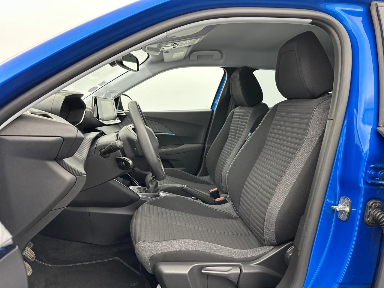 Peugeot 2008 puretech 100 s&s bvm6 style — photo 10