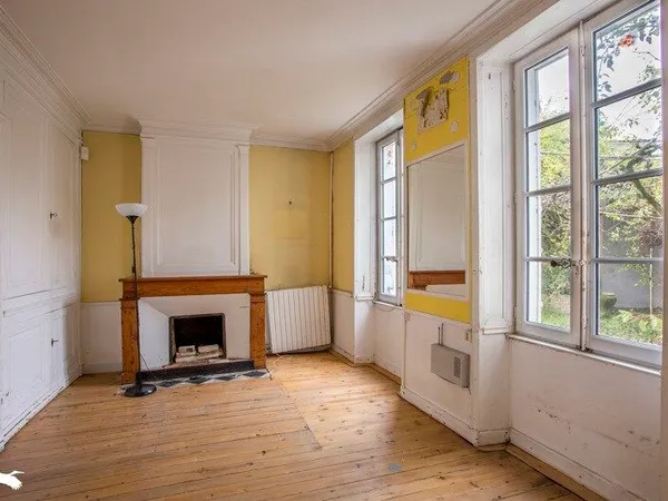 Maison de bourg de 7 pièces principales