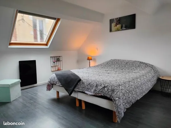 Loue maison de ville