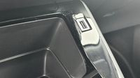 Peugeot 2008 1.2 PureTech 100ch S&S Style — photo 19