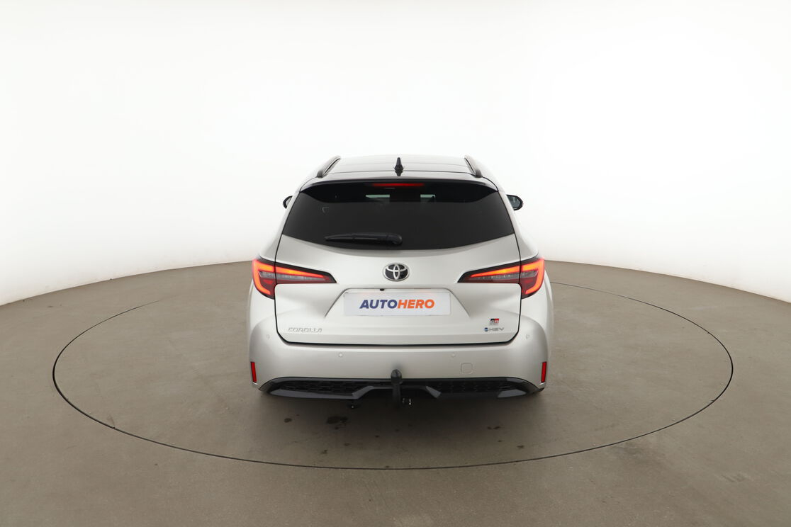 Toyota Corolla Touring Sports 2.0 Hybride GR Sport — photo 4
