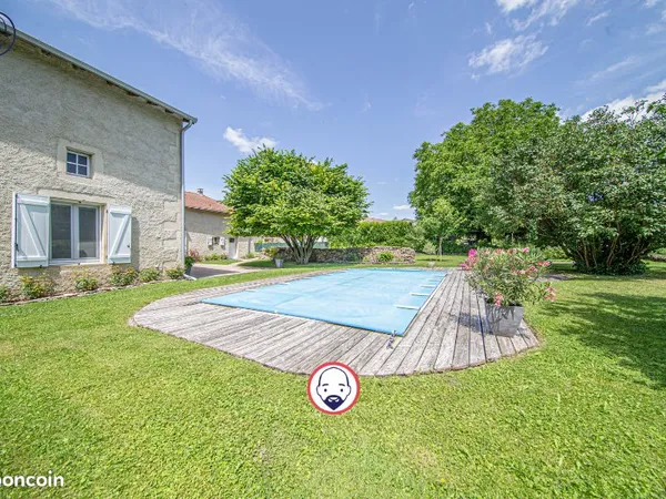 Maison de village 7 pièces 186 m²