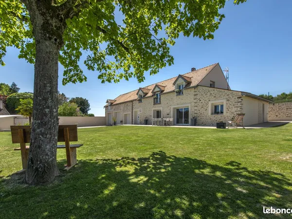 Vente | Maison | 7p | 4ch | 161 m² | Villemer | Expo Est | Terrasse · Jardin