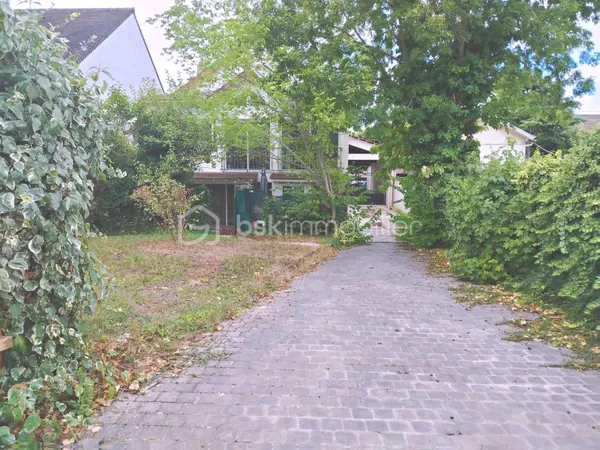 Immeuble 7 pièces 180 m²