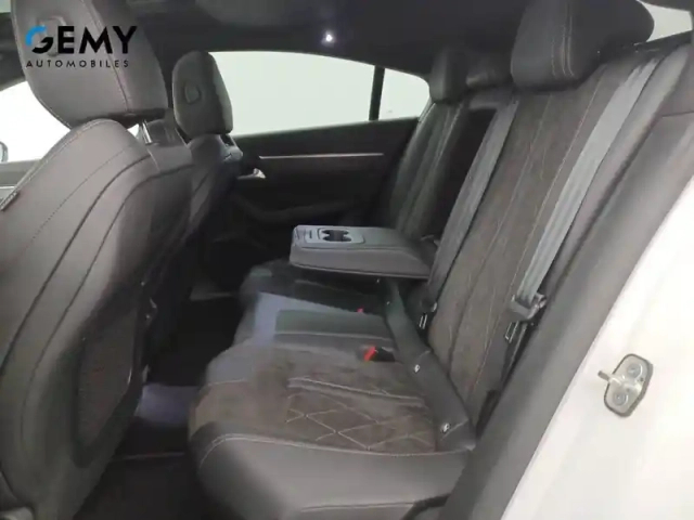Peugeot 508 hybrid 225 e-eat8 — photo 10