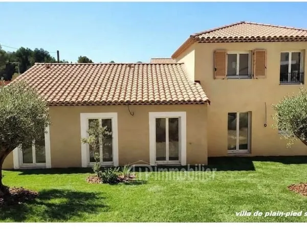 Maison - 80m ²