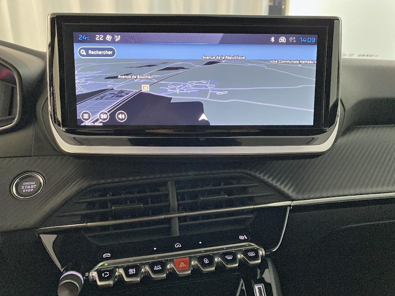 Peugeot 2008 hybrid 145 ch e-dcs6 allure — photo 14