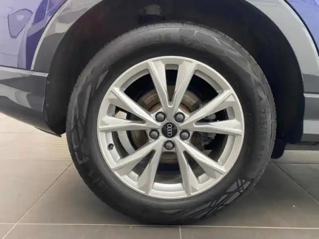 Audi Q3 sportback 35 tfsi 150ch s line plus s tronic 7 — photo 12