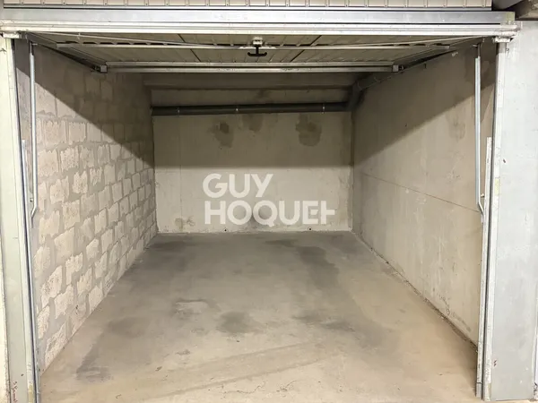 Garage / Box fermé en sous-sol sécurisé à vendre