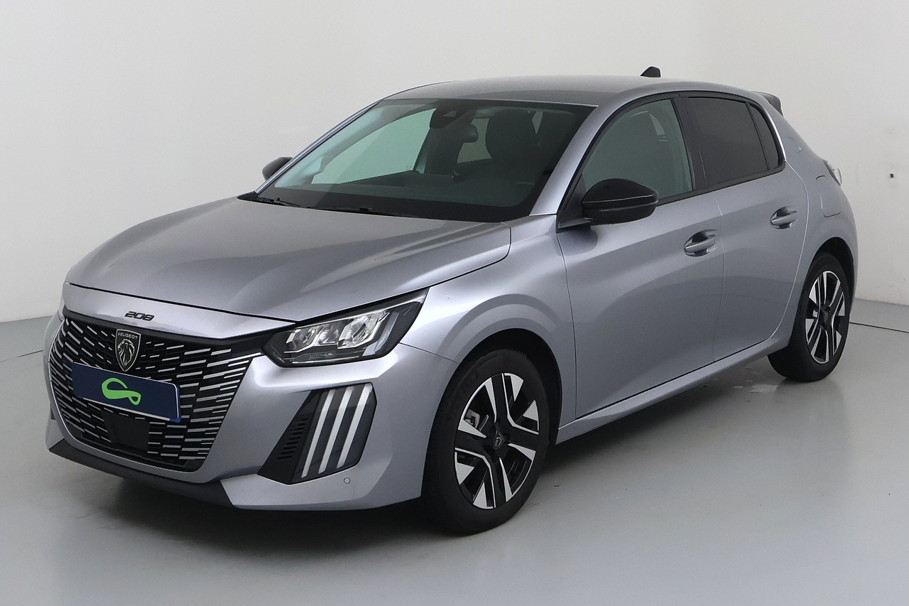 Peugeot 208 — photo 1